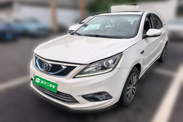 Used CHANGAN Eado New Energy 2018 1.0T PHEV Navigation Model Guazi used car, China used car export, Used car for sale, Used cars, Cheapest cars for sale