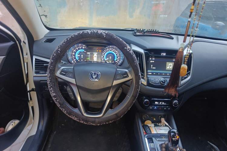Used CHANGAN Eado New Energy 2018 1.0T PHEV Navigation Model Steering Wheel