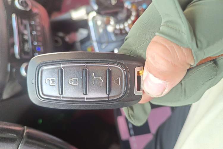 Used CHANGAN Eado New Energy 2018 1.0T PHEV Navigation Model Vehicle Key
