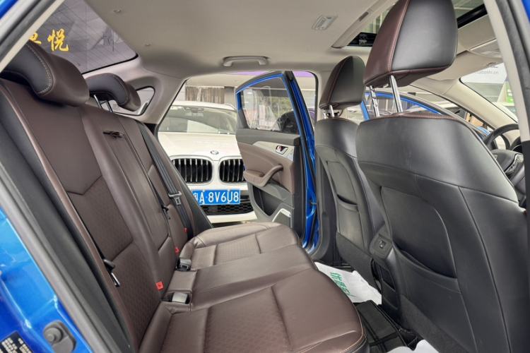 Used CHANGAN Eado New Energy 2019 EV460 Shared Version Interior 2