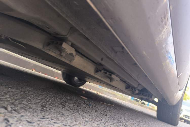 Used CHANGAN Eado New Energy 2019 EV460 Smart Edition Chassis Front Left