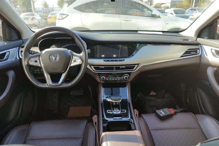 Used CHANGAN Eado New Energy 2019 EV460 Smart Edition Interior 2