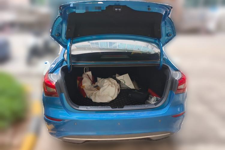 Used CHANGAN Eado New Energy 2019 EV460 Smart Edition Trunk