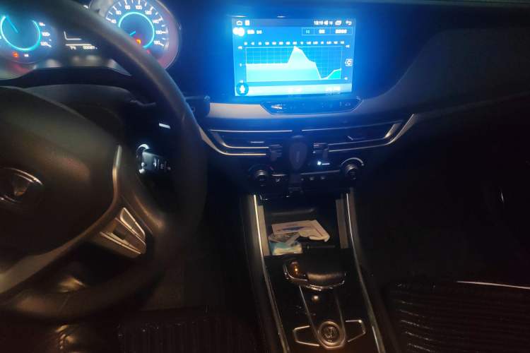 Used CHANGAN Eado New Energy 2019 EV460 Shared Version Audio And AC Panel