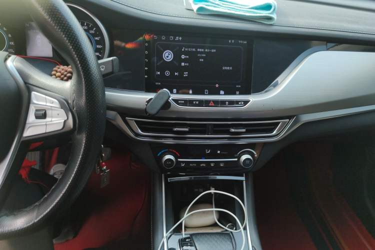 Used CHANGAN Eado New Energy 2019 EV460 Shared Version Audio And AC Panel