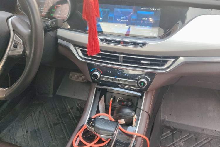 Used CHANGAN Eado New Energy 2019 EV460 Smart Edition Audio And AC Panel