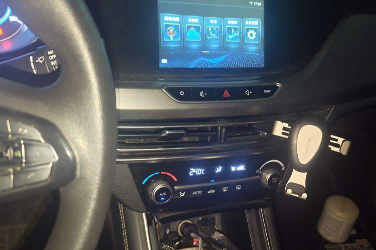Used CHANGAN Eado New Energy 2019 EV460 Smart Edition Audio And AC Panel