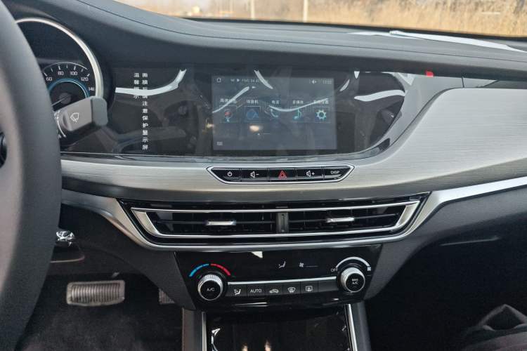 Used CHANGAN Eado New Energy 2019 EV460 Smart Edition Audio And AC Panel