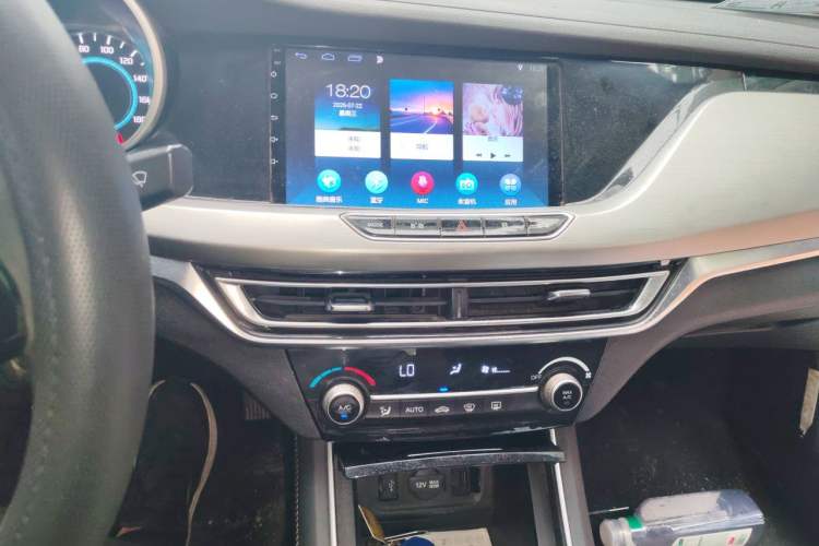 Used CHANGAN Eado New Energy 2019 EV460 Smart Edition Audio And AC Panel