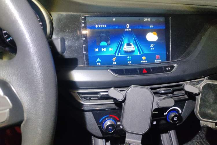 Used CHANGAN Eado New Energy 2019 EV460 Shared Version Audio And AC Panel