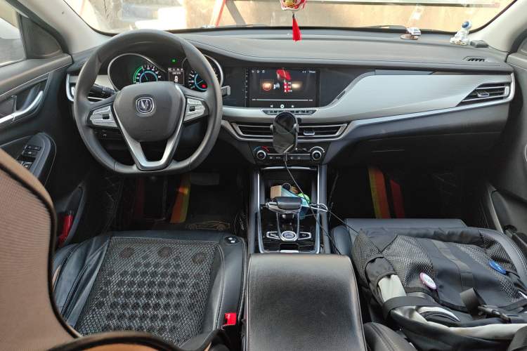Used CHANGAN Eado New Energy 2019 EV460 Smart Edition Center Console