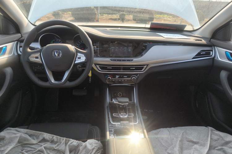 Used CHANGAN Eado New Energy 2019 EV460 Smart Edition Center Console