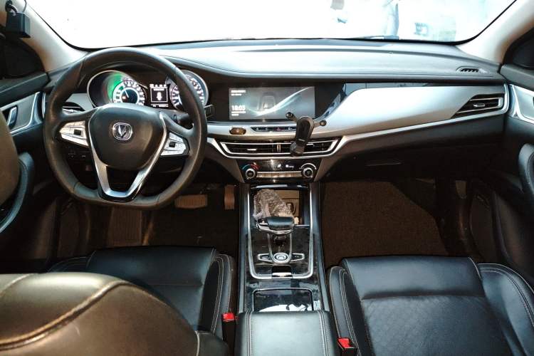 Used CHANGAN Eado New Energy 2019 EV460 Smart Edition Center Console
