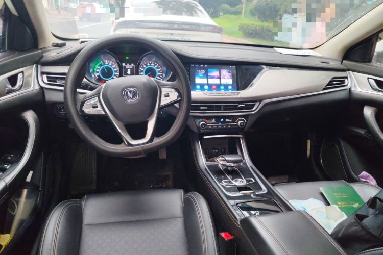 Used CHANGAN Eado New Energy 2019 EV460 Smart Edition Center Console