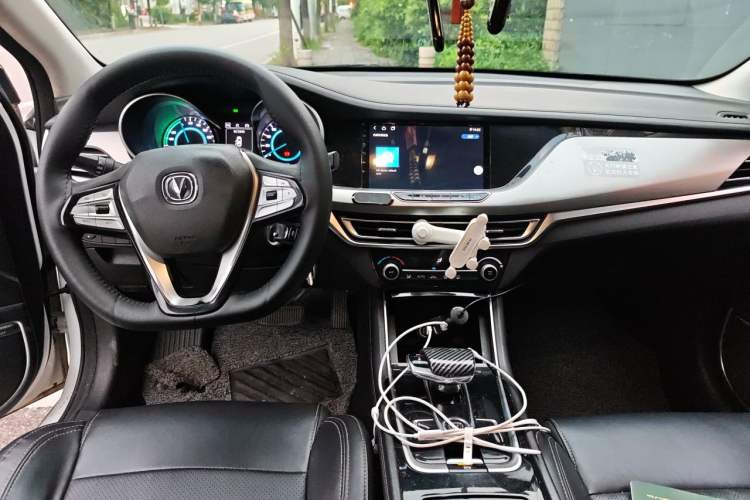 Used CHANGAN Eado New Energy 2019 EV460 Smart Edition Center Console