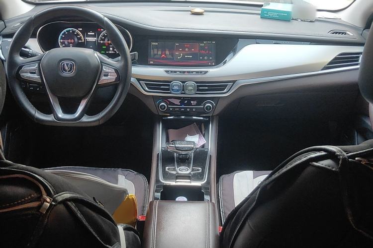 Used CHANGAN Eado New Energy 2019 EV460 Smart Edition Center Console