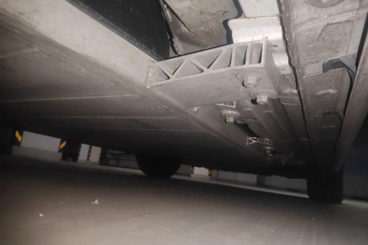 Used CHANGAN Eado New Energy 2019 EV460 Shared Version Chassis Rear Right