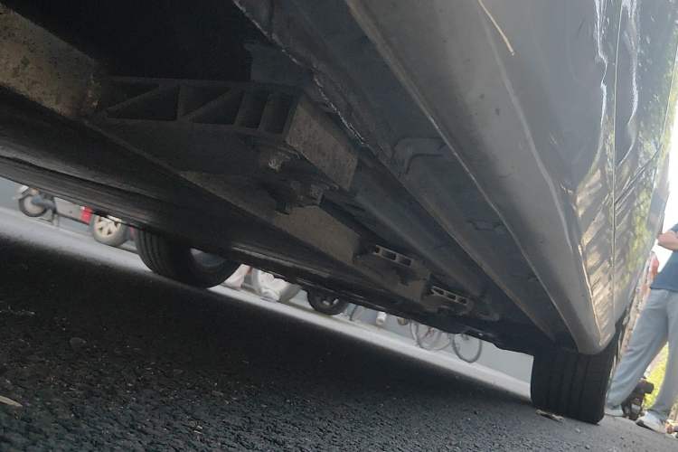Used CHANGAN Eado New Energy 2019 EV460 Smart Edition Chassis Rear Right