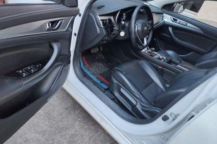 Used CHANGAN Eado New Energy 2019 EV460 Smart Edition Driver Seat