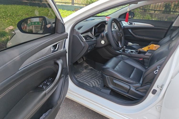Used CHANGAN Eado New Energy 2019 EV460 Smart Edition Driver Seat