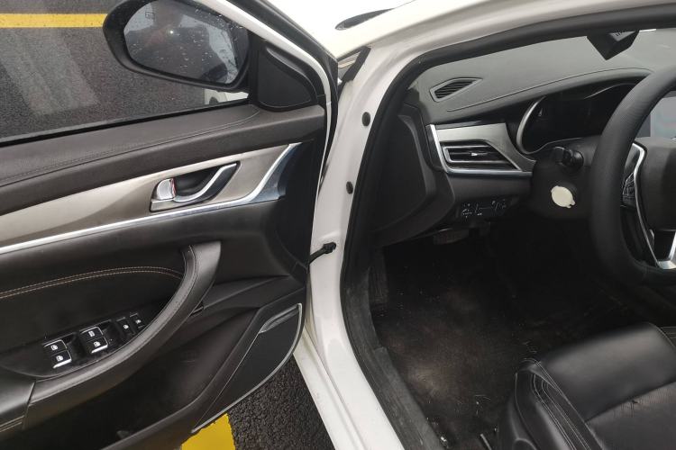 Used CHANGAN Eado New Energy 2019 EV460 Smart Edition Driver Seat
