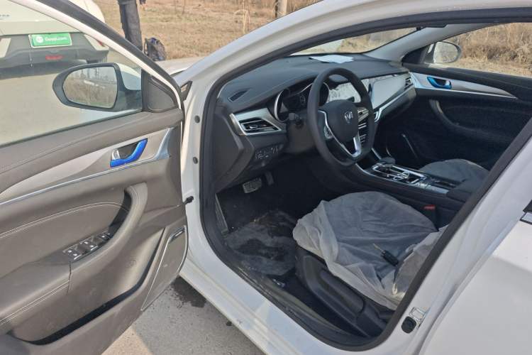 Used CHANGAN Eado New Energy 2019 EV460 Smart Edition Driver Seat