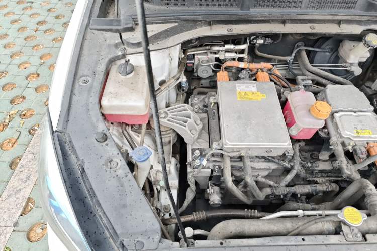 Used CHANGAN Eado New Energy 2019 EV460 Shared Version Engine Bay Right
