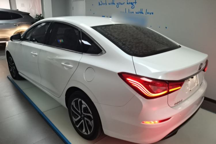 Used CHANGAN Eado New Energy 2019 EV460 Shared Version Exterior 2