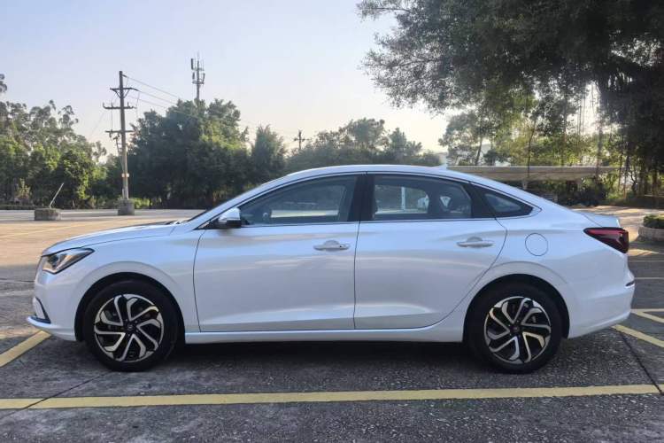 Used CHANGAN Eado New Energy 2019 EV460 Smart Edition Exterior 3
