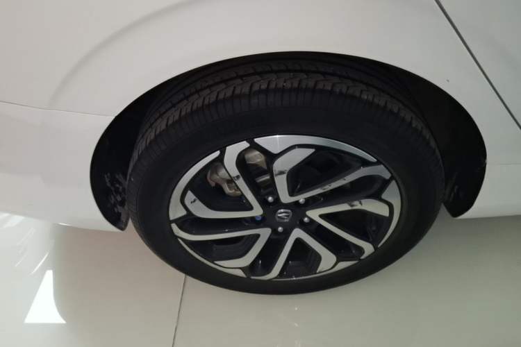 Used CHANGAN Eado New Energy 2019 EV460 Shared Version Exterior 5