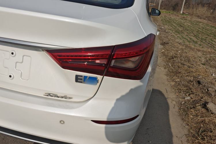Used CHANGAN Eado New Energy 2019 EV460 Smart Edition Exterior 6