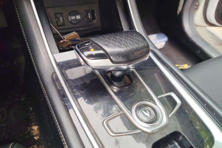 Used CHANGAN Eado New Energy 2019 EV460 Smart Edition Gear Lever