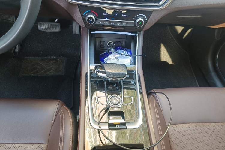Used CHANGAN Eado New Energy 2019 EV460 Smart Edition Gear Lever