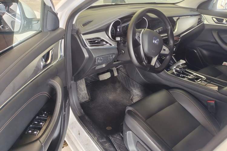 Used CHANGAN Eado New Energy 2019 EV460 Shared Version Interior 1