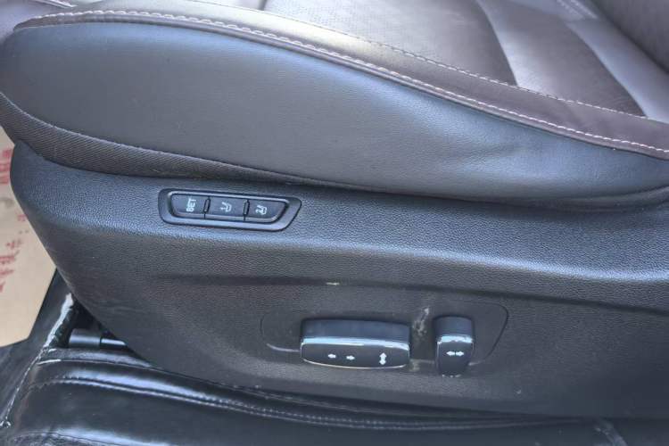 Used CHANGAN Eado New Energy 2019 EV460 Smart Edition Interior 2