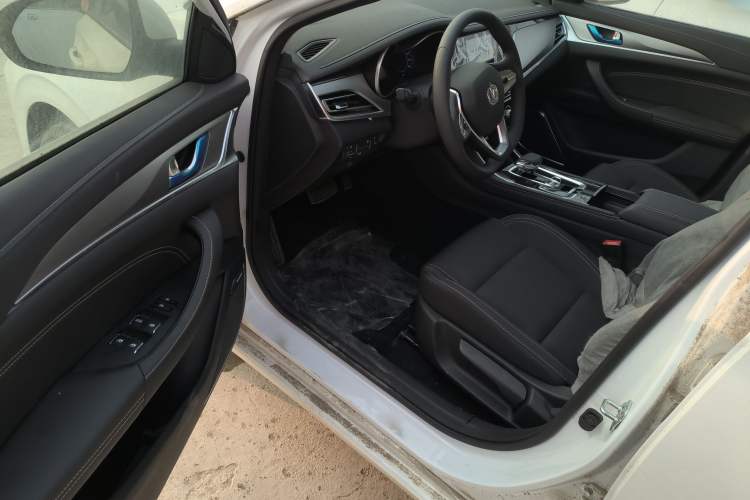 Used CHANGAN Eado New Energy 2019 EV460 Smart Edition Interior 3