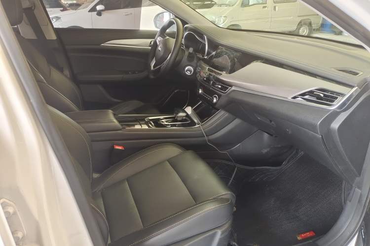 Used CHANGAN Eado New Energy 2019 EV460 Shared Version Interior 4