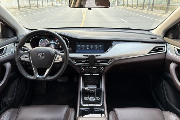 Used CHANGAN Eado New Energy 2019 EV460 Smart Edition Interior 4