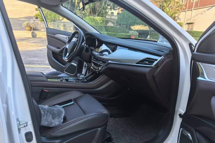 Used CHANGAN Eado New Energy 2019 EV460 Smart Edition Interior 5