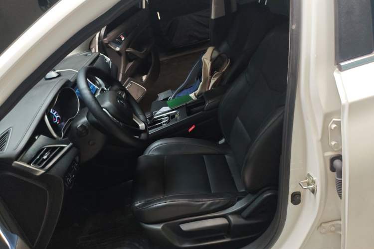 Used CHANGAN Eado New Energy 2019 EV460 Shared Version Left Front Seat
