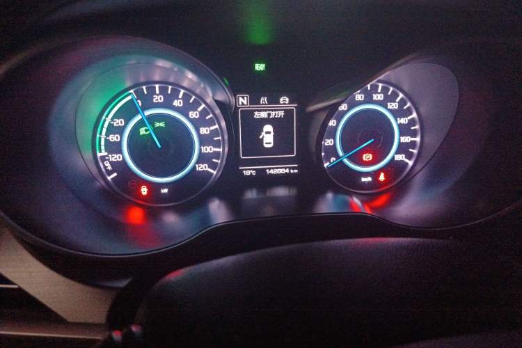 Used CHANGAN Eado New Energy 2019 EV460 Smart Edition Odometer Close Up