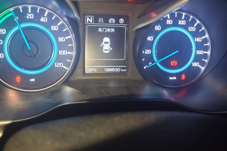 Used CHANGAN Eado New Energy 2019 EV460 Smart Edition Odometer Close Up