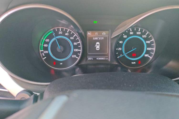 Used CHANGAN Eado New Energy 2019 EV460 Smart Edition Odometer Close Up