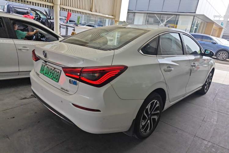 Used CHANGAN Eado New Energy 2019 EV460 Smart Edition Rear Right 45 Deg