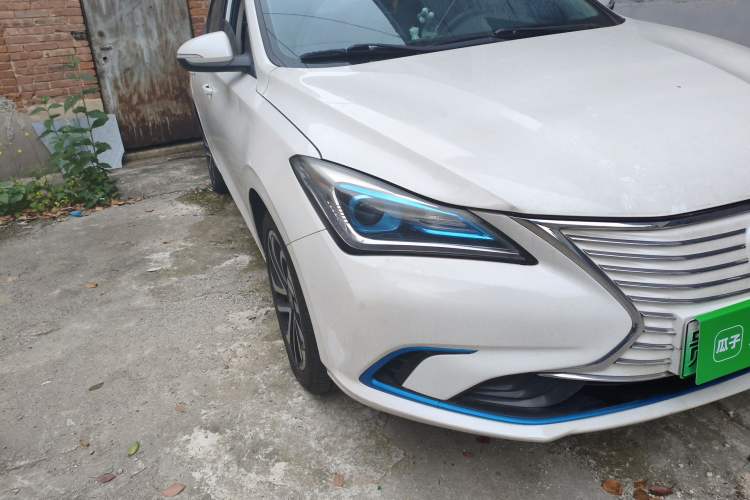 Used CHANGAN Eado New Energy 2019 EV460 Shared Version Right Front Headlight
