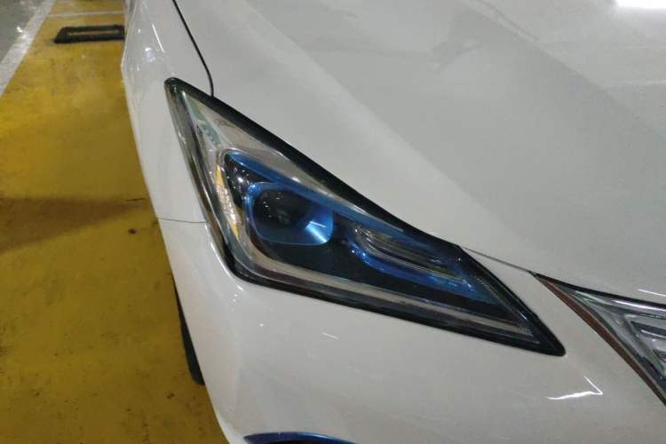 Used CHANGAN Eado New Energy 2019 EV460 Smart Edition Right Front Headlight