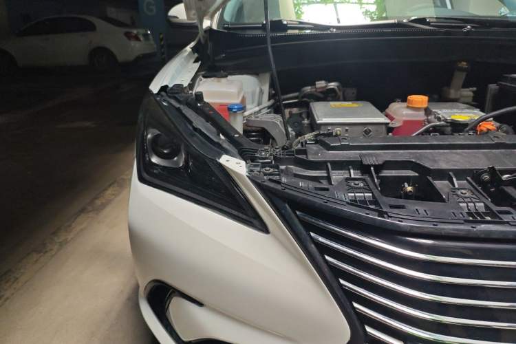 Used CHANGAN Eado New Energy 2019 EV460 Shared Version Right Front Headlight