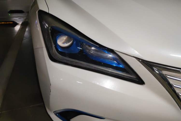 Used CHANGAN Eado New Energy 2019 EV460 Smart Edition Right Front Headlight