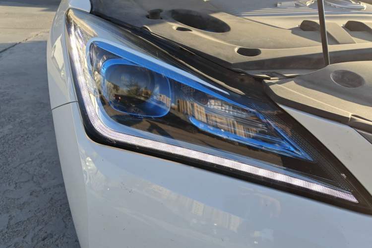 Used CHANGAN Eado New Energy 2019 EV460 Smart Edition Right Front Headlight