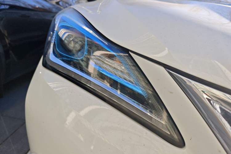 Used CHANGAN Eado New Energy 2019 EV460 Smart Edition Right Front Headlight